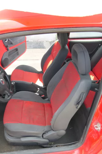 Seat Arosa VW Lupo Sitz vorn links Fahrersitz Höhenverstellung höhenverste rot (170474)