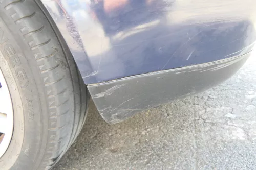 VW Golf 4 Stoßstange vorne Stoßfänger vorn vorne blau LA5G (170506)