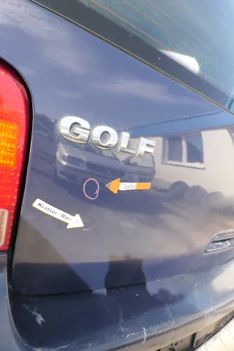 VW Golf 4 Limousine Heckklappe Kofferraumklappe Klappe hinten blau LA5G ohnAnb (170509)