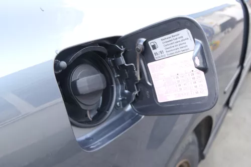 Audi A3 8L Tankdeckel Klappe Tankklappe Tank grau LX7Z Deckel (170549)