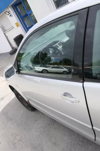 VW Polo 9N 9N3 Tür vorne links Fahrertür 2/3-Türer silber LA7W -ohne Anbauteile (170578)