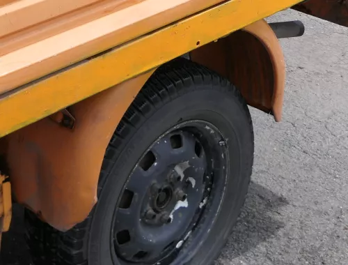 VW T4 DOKA Pritsche Radhausschale Radhaus hinten rechts oder links passend orang (170624)