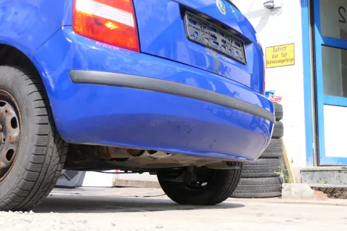 Skoda Fabia 6Y Schrägheck Stoßstange hinten Heckstoßstange blau LF5K (170745)