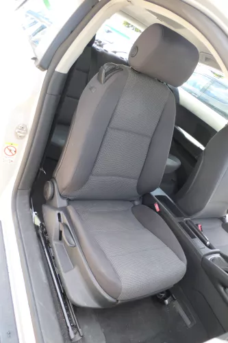 1x A3 8P Türdichtung Dichtung Tür vorne links / rechts Fahrertür 2/3-Türer