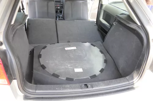 A3 8P Sitz Rückbank Rücksitzbank 4/5-Türer 3-Punkt-Gurt Sportback soul schwarz v (170808)