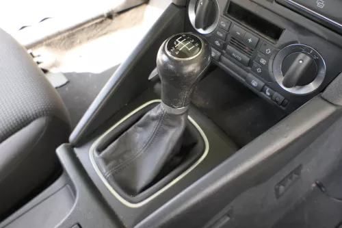 A3 8P Schaltknauf Schaltsack Schaltung Schaltknüppel 5-Gang Original schwarz Led