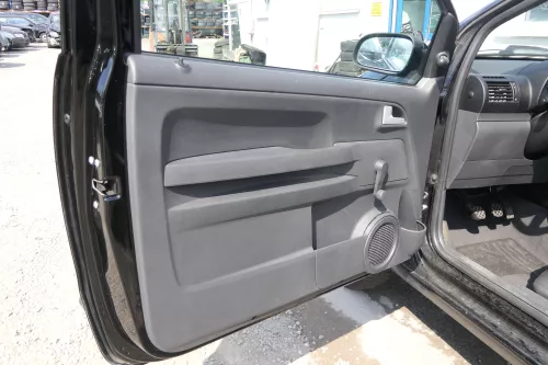 VW Fox 5Z Türverkleidung Verkleidung Tür vorne links schwarz 5Z3867013 (170846)