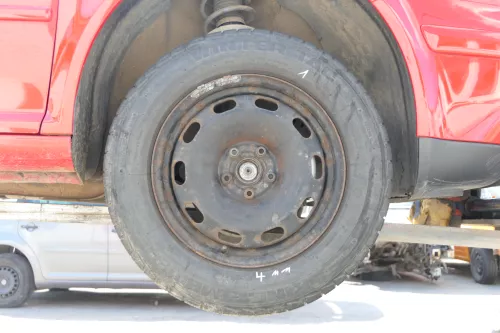 4x VW Golf 4 Bora 195/65 R15 91H Winterreifen M+S Reifen 6jx15H2 ET38 ca. 4-6mm