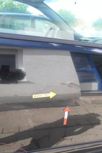 VW Polo 9N 9N3 Tür vorne rechts Beifahrertür 2/3-Türer schwarz L041ohneAnbauteil (171184)