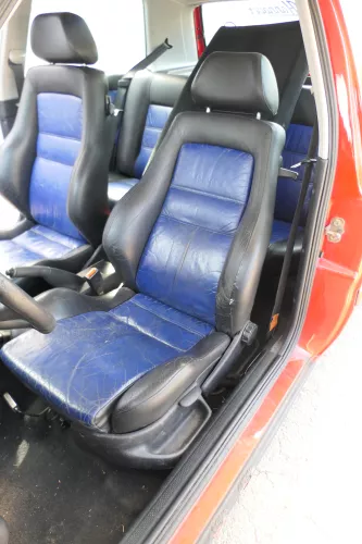 VW Golf 3 1H Limousine 2/3-Türer Sitze vorne und hinten Leder Ledersitze blau 