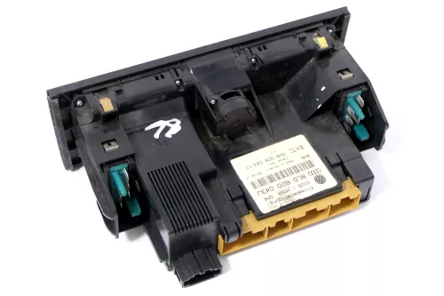 Audi A3 8L Facel Steuergerät Klimaanlage Klimabedienteil 8L0820043J Climatronic (171539)