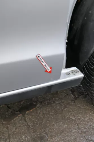 VW Polo 9N 9N3 Tür vorne rechts Beifahrertür 2/3-Türer silber LA7W ohneAnbauteil (171542)