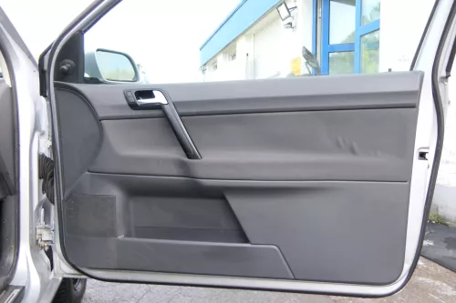 1x VW Polo 9N Türverkleidung Verkleidung Tür vorne rechts 2/3-Türer Beifahrertür