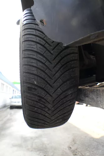 4x Polo 6R 9N Ibiza Felgen 185/60 R14 H Winterreifen M+S 6jx15 ET38 Reifen 3-6mm (171558)