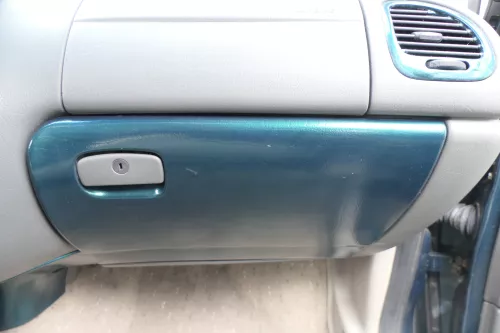 VW Sharan 7M Handschuhfach Handschuhfachdeckel Deckel Klappe grün Griff Öffner