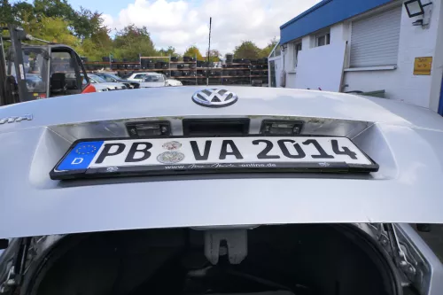 VW Bora Limousine Heckklappe Kofferraumklappe Klappe hinten grau silber LA7W (171788)