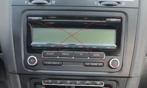 VW Golf 6 5K Mittelkonsole Blende Abdeckung Radio Verkleidung Schacht