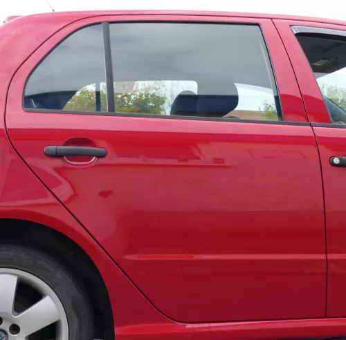 Skoda Fabia 6Y Limousine Schrägheck Tür hinten rechts rot LF3K