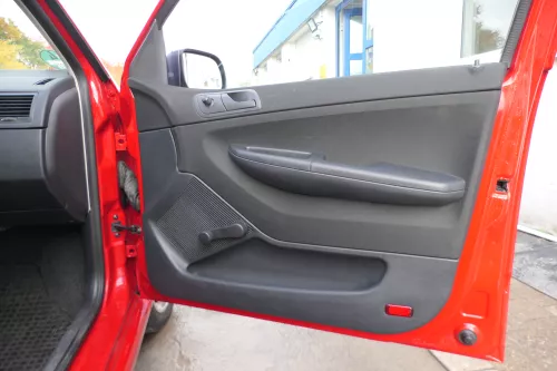 1 x Skoda Fabia 6Y Türverkleidung Verkleidung Tür vorn vorne rechts schwarz onyx