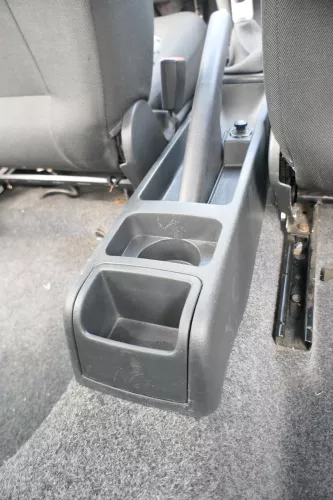 Skoda Fabia 6Y Mittelkonsole Mitteltunnel um Schaltung 6Y0863242  47H  onyx