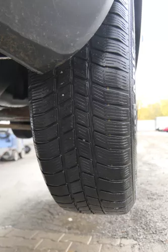 4X A4 B5 A6 4B Passat 3BG Felgen Reifen Winterreifen M+S 195/65 R15 91T 4-6mm (172010)