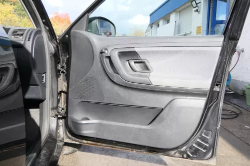 4 x Skoda Fabia 5J Stufenheck Türverkleidung Verkleidung Tür vorne +hinten links (172023)