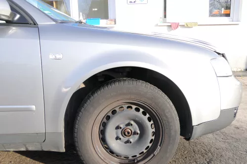 Audi A4 8E B6 Kotflügel vorne rechts grau LY7Q atlasgrau