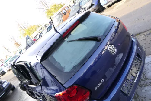 VW Polo 6R 6C Heckklappe Kofferraumklappe Klappe Scheibe blau LD5Q OHNEAnbauteil (172374)