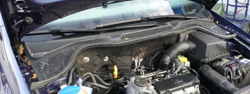 Polo 6R Abdeckung Windlauf Verkleidung Wischer Wasserkasten Wasserabweiser