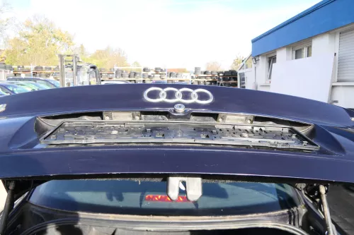 Audi A4 B5 Limousine Griff Heckklappe Heckklappengriff blau LZ5L biscaBj.1999 (172456)