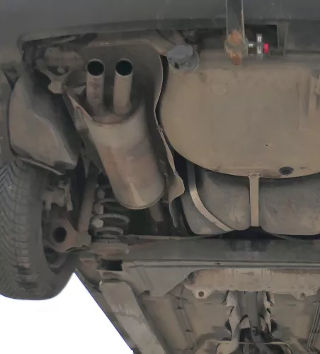 Passat 3B 3BG Auspuff Endschalldämpfer + Mittelschalldämpf hinten 2,0 AZM ALT AW