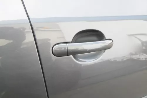 Fabia 5J Kombi + Limo Tür vorne rechts Beifahrertür grau titangrau 9795 (172609)