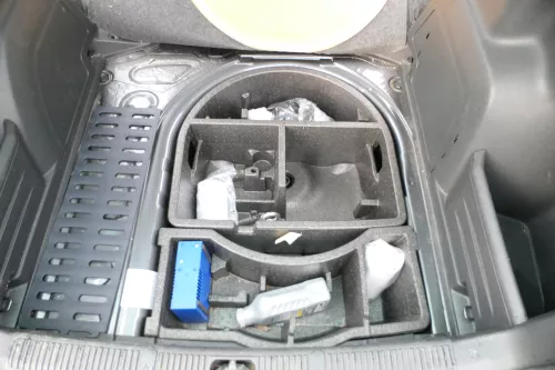 Octavia 1Z Bordwerkzeug Pannenset Wagenheber für Einlage Styropor