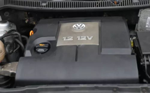 Polo 9N 9N3 Luftfilterkasten Luftfilter Motorabdeckung 1,2 64PS 47kw AZQ BME 12V