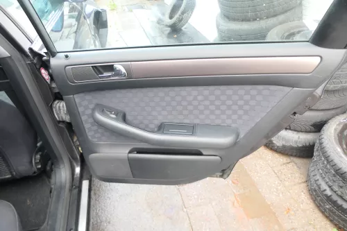 4x A6 4B Türverkleidung Verkleidung Tür vorne hinte links rechts onyx (172697)