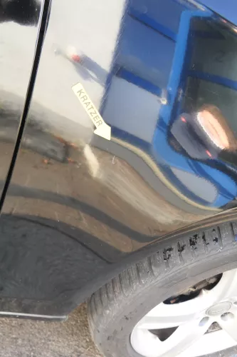 Audi A4 8K B8 Kotflügel vorne rechts schwarz LY9B (172727)