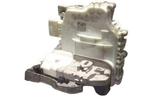 Audi A1 8X Stellmotor Tür Türschloß mit ZV hinten links 8X0839015 8X0839015C