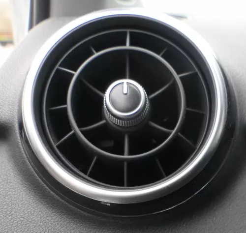 1x Audi A5 A4 8K B8 Lüftungsdüse Düse Lüftung vorne links 8X1820901A DS9