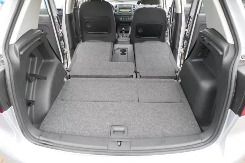 VW Golf 5M Plus Sitze Rückbank Rücksitzbank Lehne hinten schwarz(ohneKopfstützen (173187)