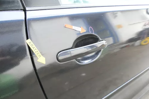 Polo 9N 9N3 Tür vorne rechts Beifahrertür 2/3-Türer schwarz LC9Z ohneAnbauteile (173216)