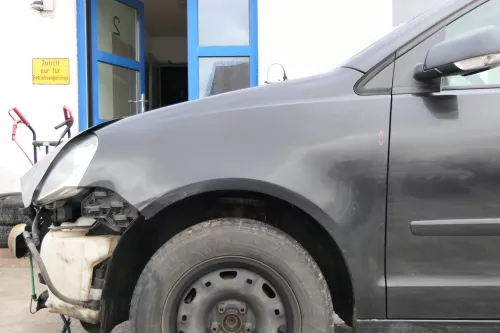 VW Polo 9N3 Kotflügel vorne links schwarz LC9Z