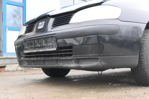 Ibiza 6K Stoßstange Frontstoßstange vorne schwarz LA9Y Facelift ab1999 Grill (173259)