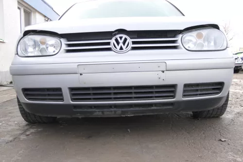 VW Golf 4 1J Stoßstange vorne Stoßfänger vorn grau silber LB7Z Frontstoßstange