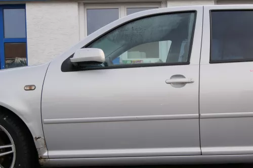 VW Golf 4 Bora Tür vorne links Fahrertür 4/5-Türer & Kombi silber LB7Z -ohneAnba
