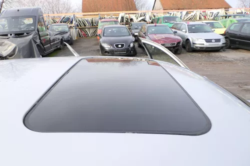 VW Golf 4 Bora Limousine Schiebedach Glas Glasschiebedach Rockwell Golde