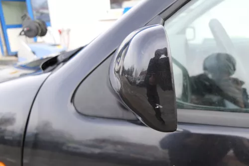 VW Polo 6N mechanisch manuell Spiegel Außenspiegel links schwarz LC9Z (173426)