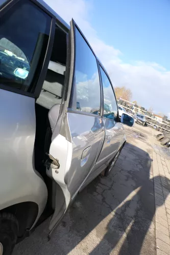 Audi A3 8L Tür Türblatt hinten rechts 4/5-Türer grau silber LY7M (173561)