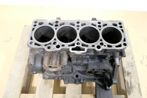 VW Touran Caddy Motor NUR Block 1,9 TDI 77kw 105PS BLS - OHNE Kurbelw (173613)