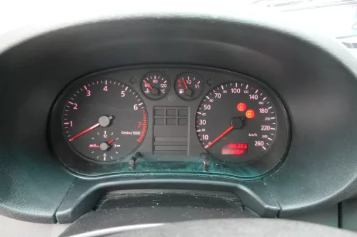 Audi A3 8L Tacho Tachometer Kombiinstrument 8L0919860C 195TKM Benziner 260km/h (173649)