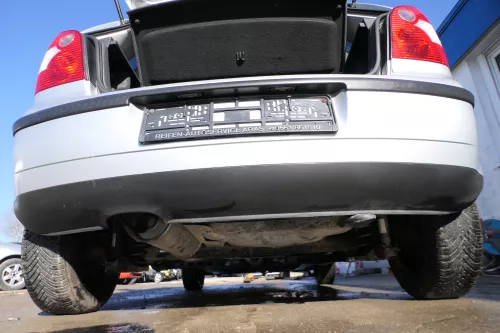 VW Polo 9N 9N3 Stoßstange Heckstoßstange hinten silber LA7W (173984)